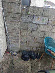 dumbell and barbell set