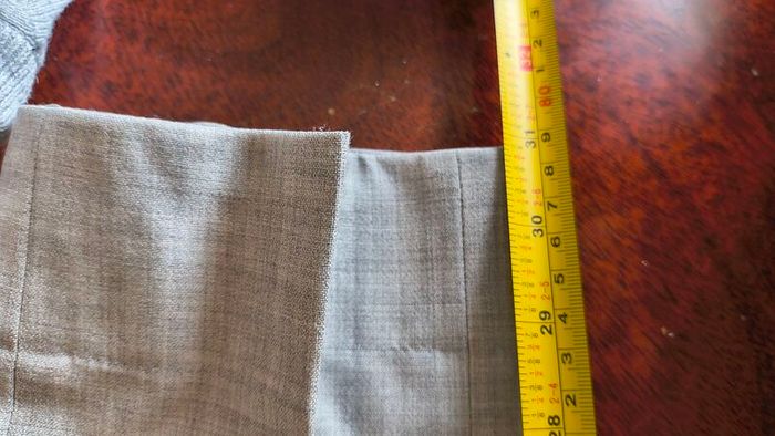 Suitsupply Tailored Trousers (30R)