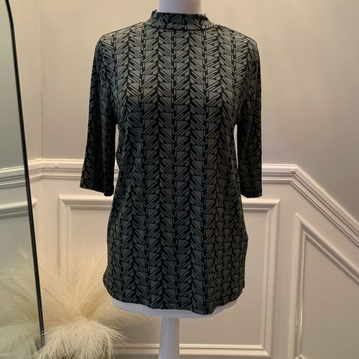 Soyaconcept casual top. Size XL