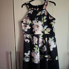 Quiz Sleeveless Floral Dress