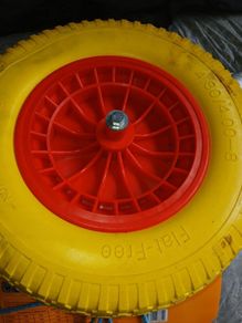 Wheelbarrow wheels