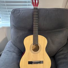 1/2 Size Classical Guitar  Perfect for Young Beginners