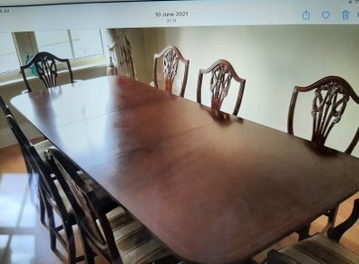 8 seater dining room table and chairs
