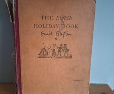 The 8th Holiday Book by Enid Blyton