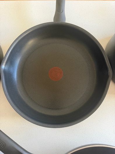 9 Piece Tefal Non-Stick Cookware Set Sold as a Set (Non-Induction)