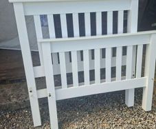 single wooden bed