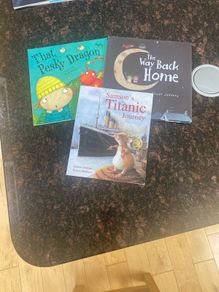 3 unisex books