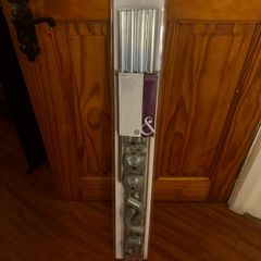 Wetroom shower rail