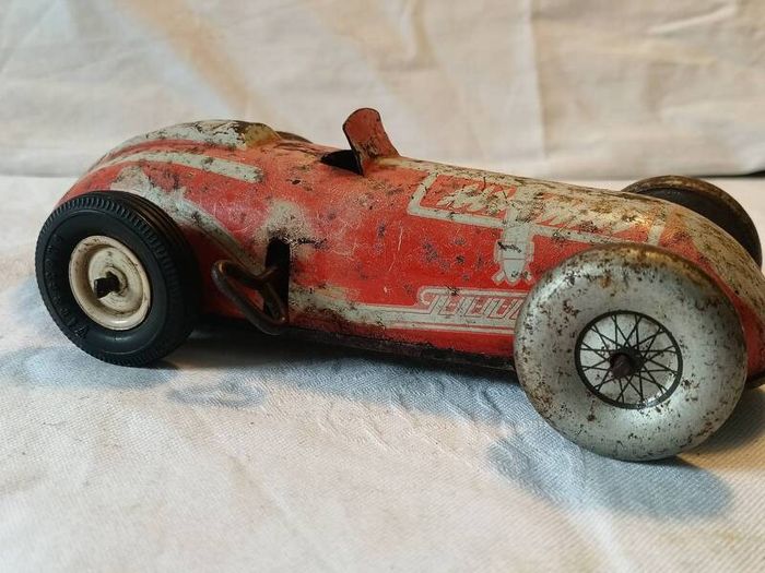 1940's Wind Up tinplate Car(Working)