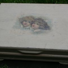 Vintage Wooden Box 16" x 13" H-3,5"