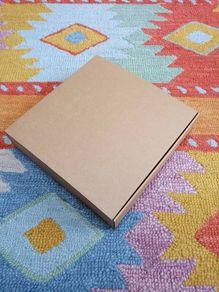 Lot of 7 pcs Eco Friendly Flat box, postal shipping boxes eCommerce all brown double walled up eco-friendly size 31x31x7 cm