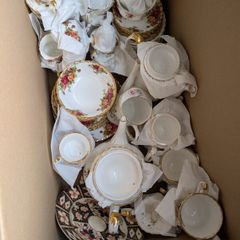 Royal Albert Old Country Roses tea set