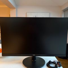 Phillips 27 Inch Monitor