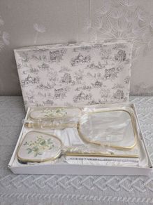 Vintage Vanity Set New