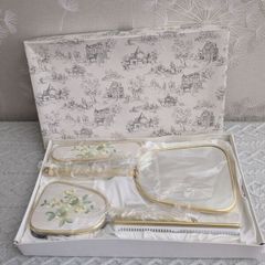 Vintage Vanity Set New