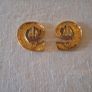 Vintage 1980s  Clip On Gold Plated Earings Image 4