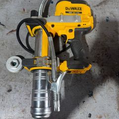 Dewalt 18v Grease Gun