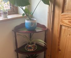 Vintage 3 tier corner shelf