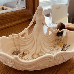 Goddess Figural Bowl Vanity Catchall