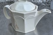 Teapot