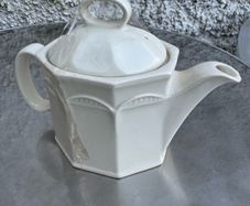 Teapot