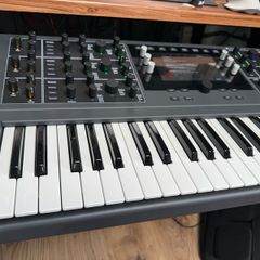 Waldorf Quantum MK1.