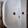 2 Wash hand basins Image 5