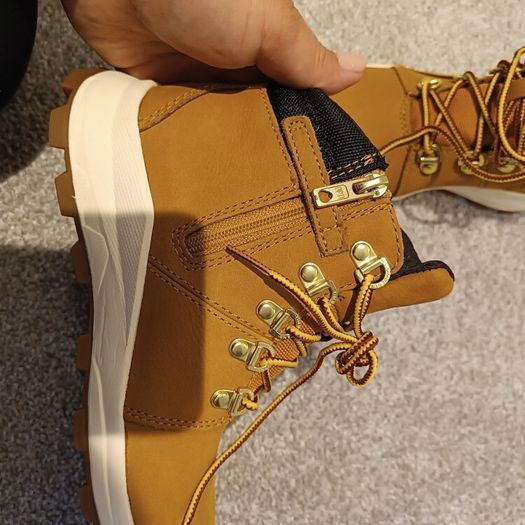 Timberland boots UK 13 EU32