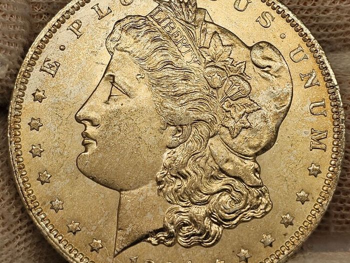 USA United States Silver 1904 O Morgan Dollar Beautiful Uncirculated Lustrous Superb!