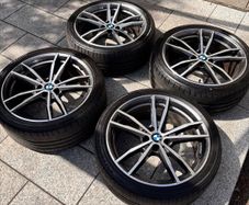 Genuine BMW M Sport 19 Alloys & BDG Tyres
