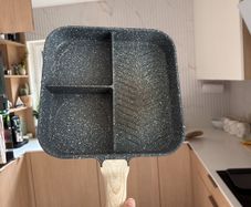 Carote breakfast non stick pan for sale