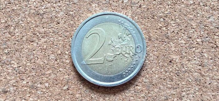 2 euro coin