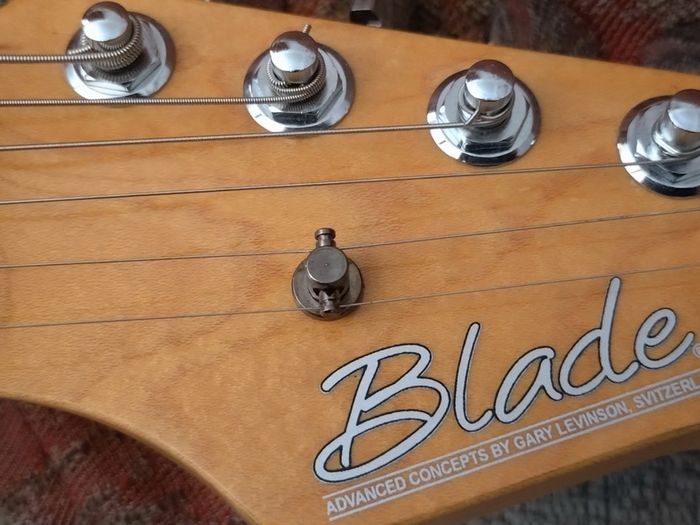 Levinson blade custom shop RH4 Texas strat