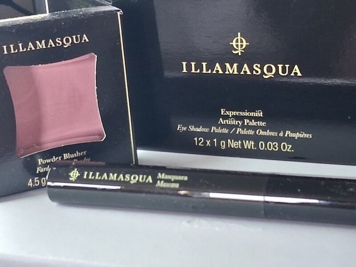 Illamasqua - Makeup Bundle - Brand New