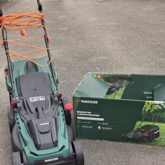 Electric lawn mower