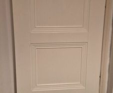Shaker door