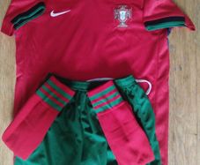 Ronaldo football kit lo REDUCED