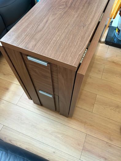 table and chairs