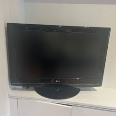 LG 28 inch Television
