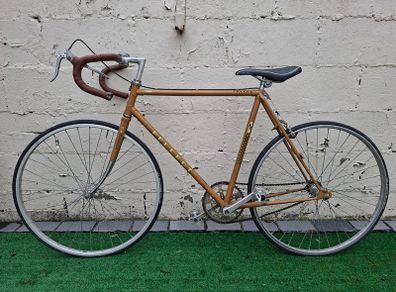 Vintage Peugeot racing bike