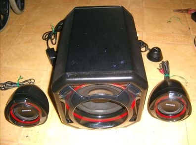 Philips Spa5300/10 Subwoofer with speakers