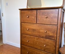 Solid wood chest of drawers