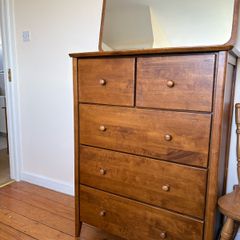Solid wood chest of drawers