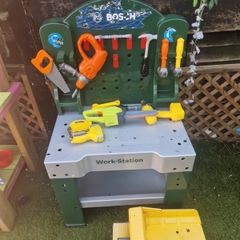 Kids workstation