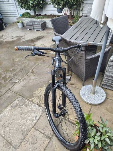 Giant stance full suspension mountain bike