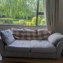 2 matching couches Image 5