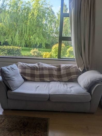 2 matching couches