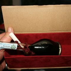 Liquore di Noci "Nucillo"  E' Curti