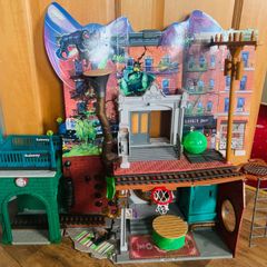Ninja Turtles Mutant Sewer Lair PlayHouse