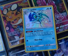 Frogadier ! Baby Shiny ! Shiny Rare ! from Hidden Fates Set ! 2019 ! Pokemon Card !